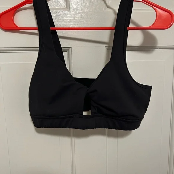 CJLA Twist Front Sports Bra - Picture 3 of 4
